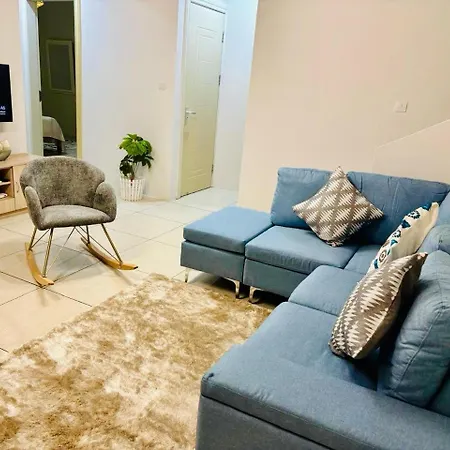 Stunning 3-Bedroom Apartment With Private Rooftop Terrace & Gorgeous Pool Flic en Flac Exterior photo